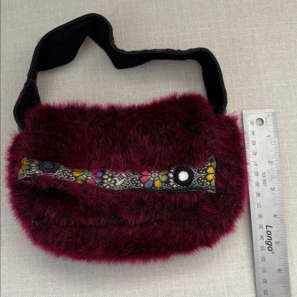 Queen Bee USA Faux Fur Shoulder Bag with Floral Trim - Picture 6 of 6
